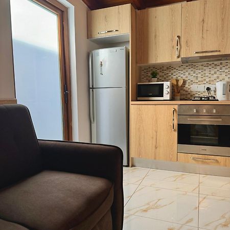 Апартаменты Dub House 3 Пафос Экстерьер фото